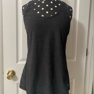 Apana workout tank. Cross cross back. M